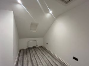 Photo 21- click for photo gallery